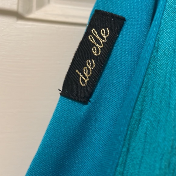 Teal blue romper - Picture 3 of 3